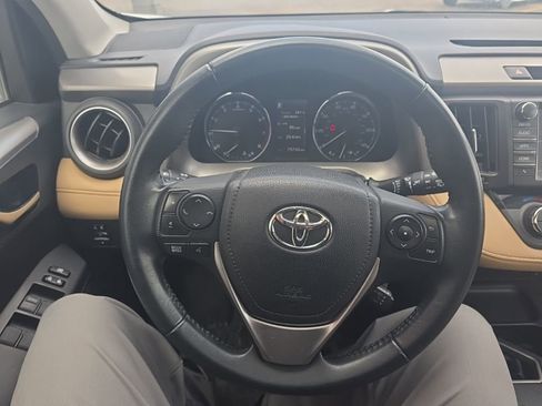 Used 2016 Toyota RAV4 XLE image 18