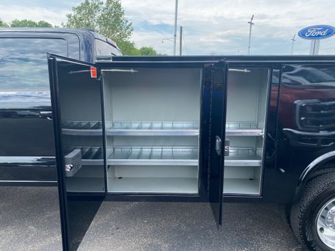 New 2026 Ford F550 4x4 Crew Cab image 22