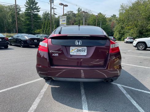 Used 2012 Honda Crosstour EX image 6