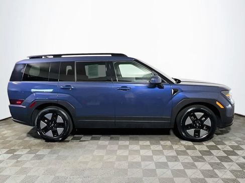 Used 2025 Hyundai Santa Fe SEL FWD image 8