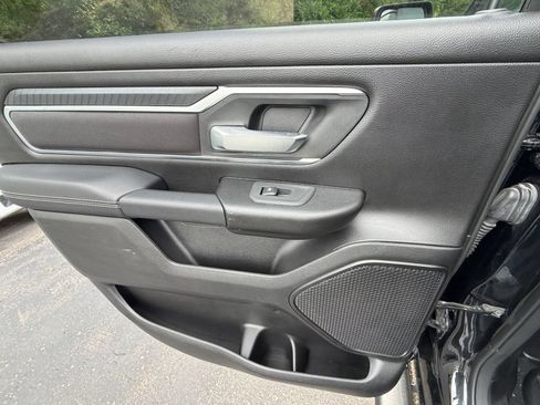 Used 2025 RAM 1500 Big Horn AWD/4WD image 28