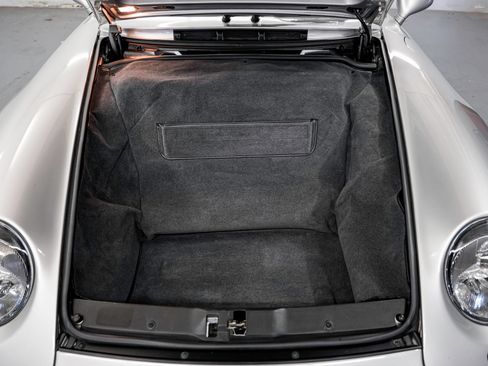Used 1998 Porsche 911 Carrera S RWD image 40