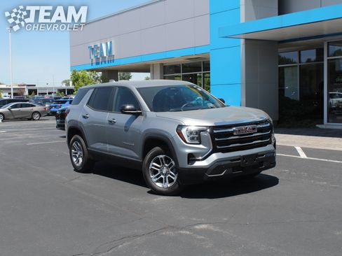 Certified 2025 GMC Terrain Elevation AWD/4WD image 2
