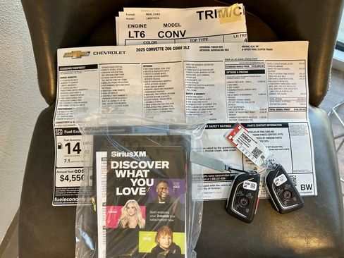 Used 2025 Chevrolet Corvette Z06 w/ Z07 Performance Package image 4