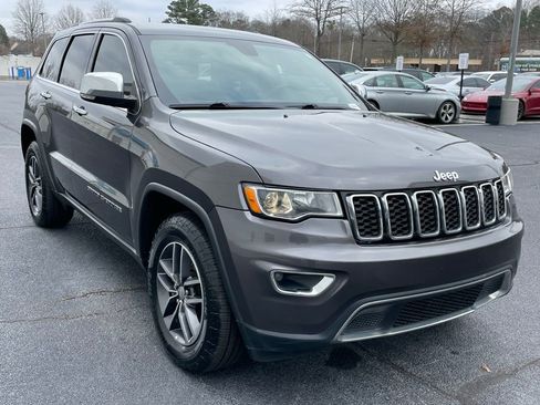Used 2018 Jeep Grand Cherokee Limited image 8