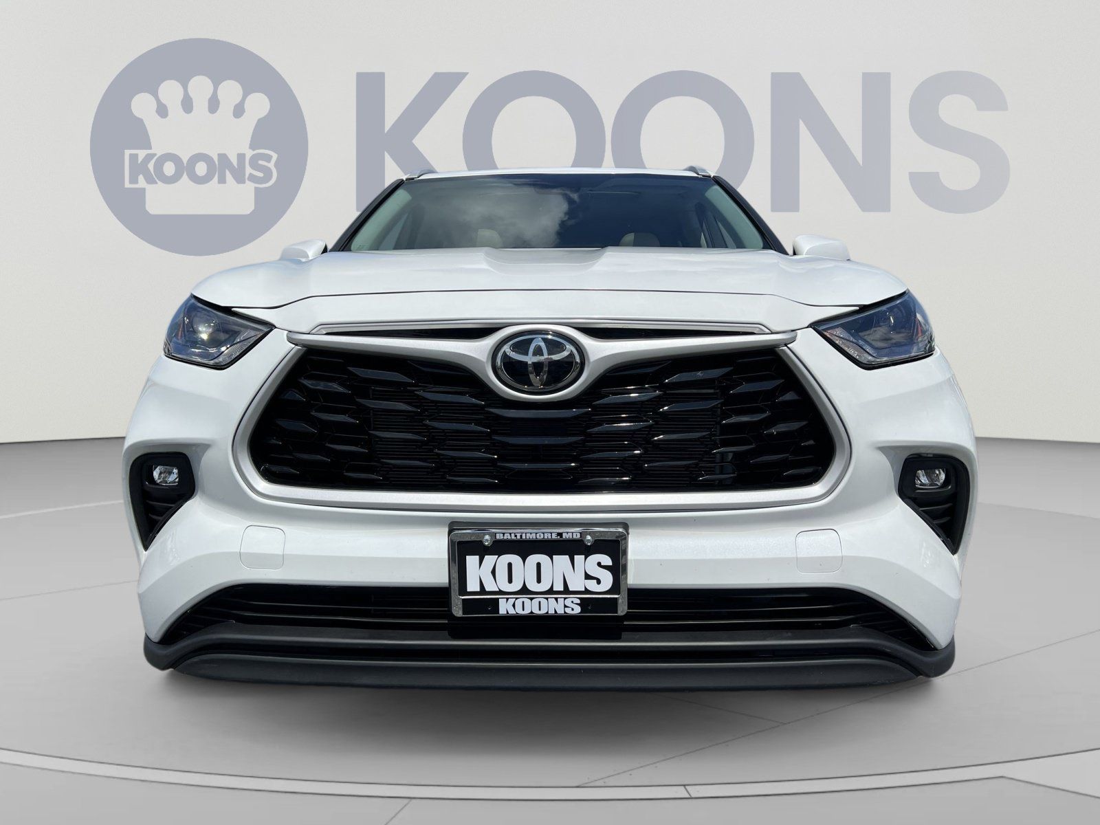 Used 2022 Toyota Highlander XLE w/ Protection Package #3 (TMS) AWD/4WD image 11