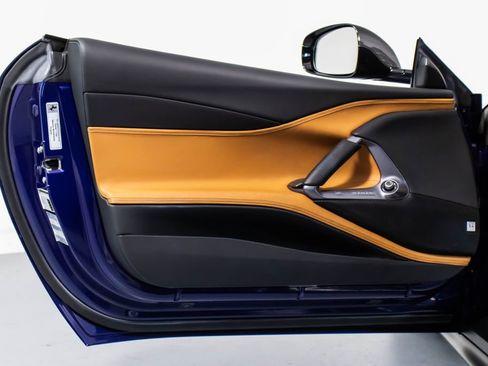 Certified 2019 Ferrari 812 Superfast image 34