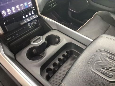 Used 2019 RAM 1500 Laramie image 23