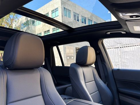 New 2026 Mercedes-Benz GLS 450 4MATIC image 17