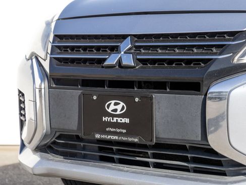 Used 2022 Mitsubishi Mirage FWD image 4