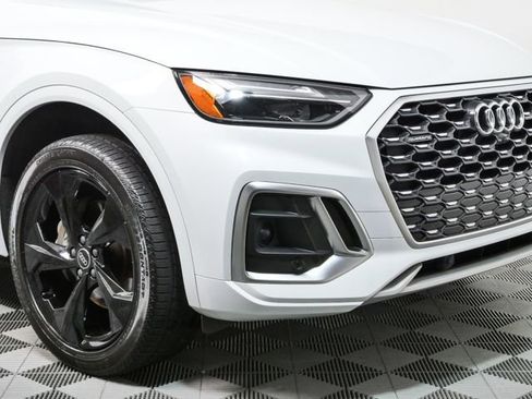 Used 2023 Audi Q5 2.0T Premium Plus w/ Premium Plus Package AWD/4WD image 6