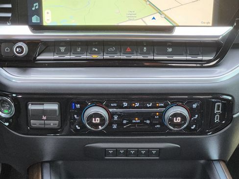 New 2026 Chevrolet Silverado 3500 High Country w/ High Country Premium Package AWD/4WD image 21
