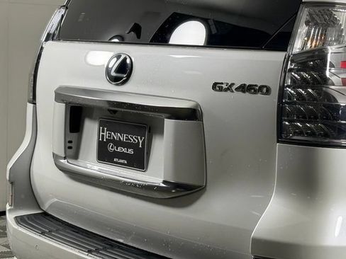 Certified 2022 Lexus GX 460 Premium w/ Premium Package AWD/4WD image 16