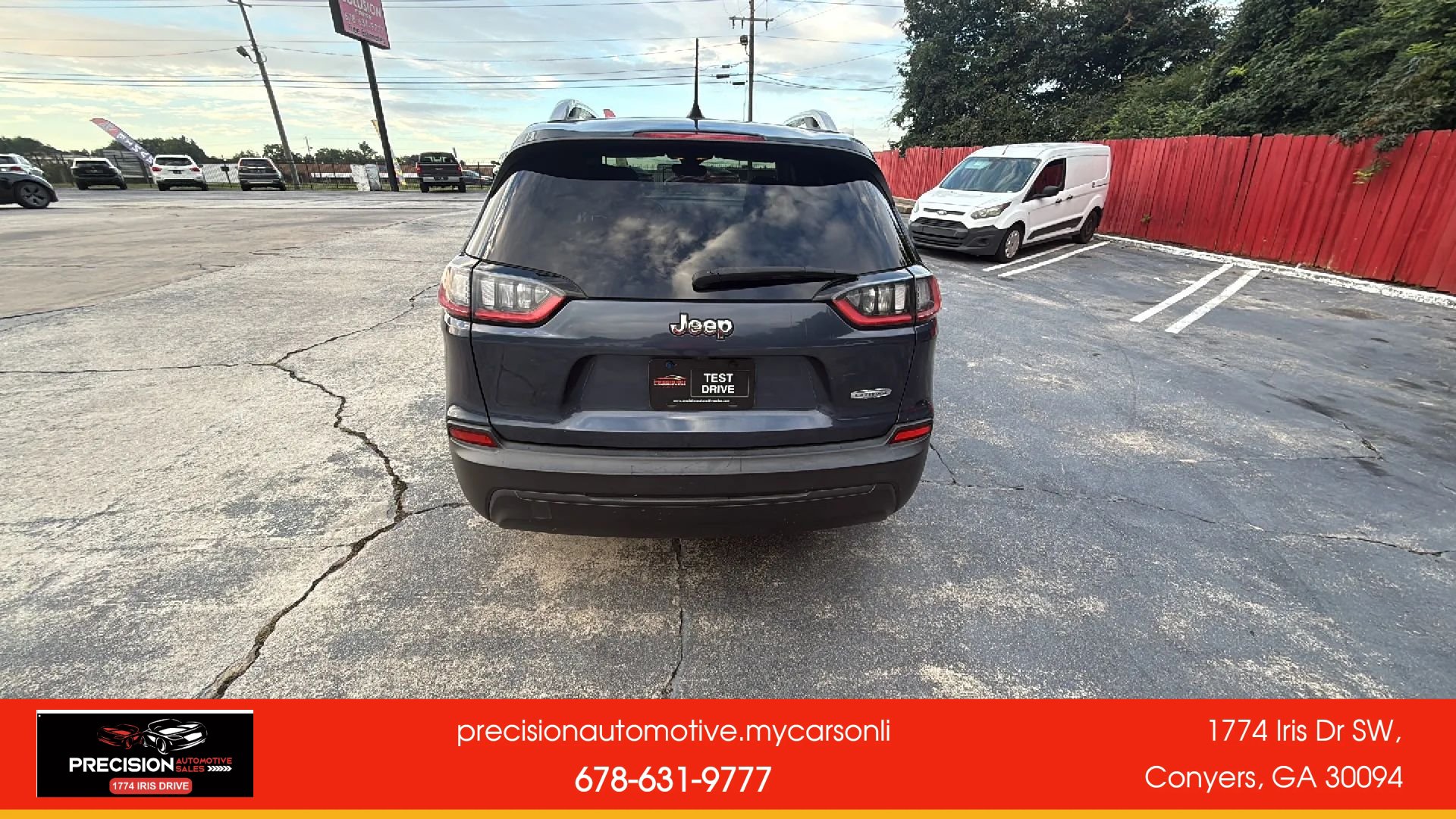 Used 2021 Jeep Cherokee Latitude FWD image 5