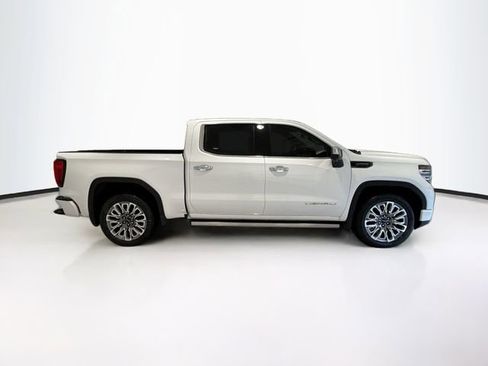 Used 2024 GMC Sierra 1500 Denali Ultimate image 8