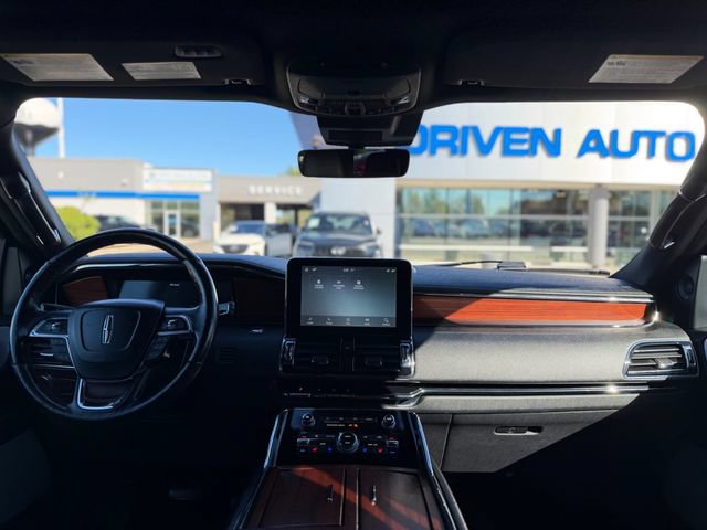 Used 2021 Lincoln Navigator L Reserve AWD/4WD image 36