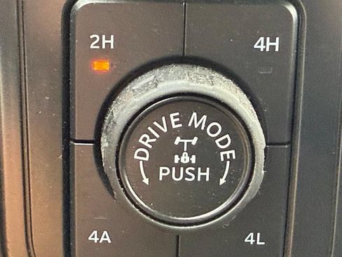 Used 2025 Ford F150 Lariat w/ Equipment Group 501A Mid AWD/4WD image 23
