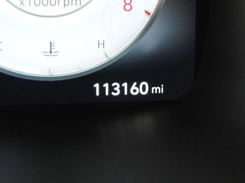 Used 2023 Hyundai Santa Fe Calligraphy w/ Cargo Package image 39