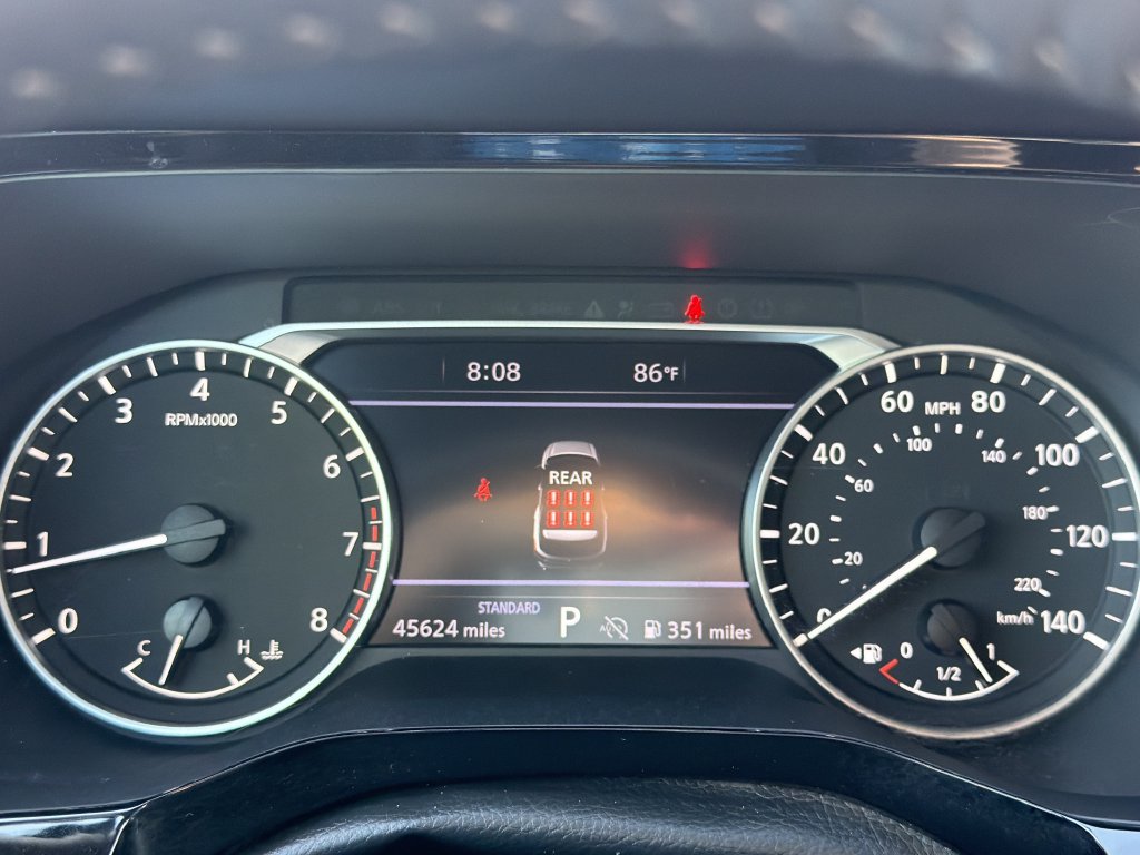 Used 2025 Nissan Pathfinder SL FWD image 29