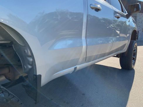 Used 2022 Chevrolet Silverado 1500 LT image 15