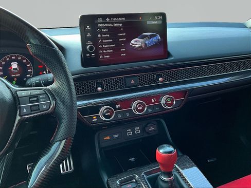 Used 2025 Honda Civic Type R image 9