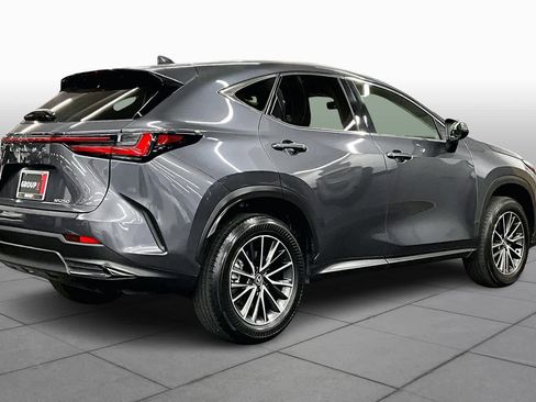 Used 2024 Lexus NX 250 image 12