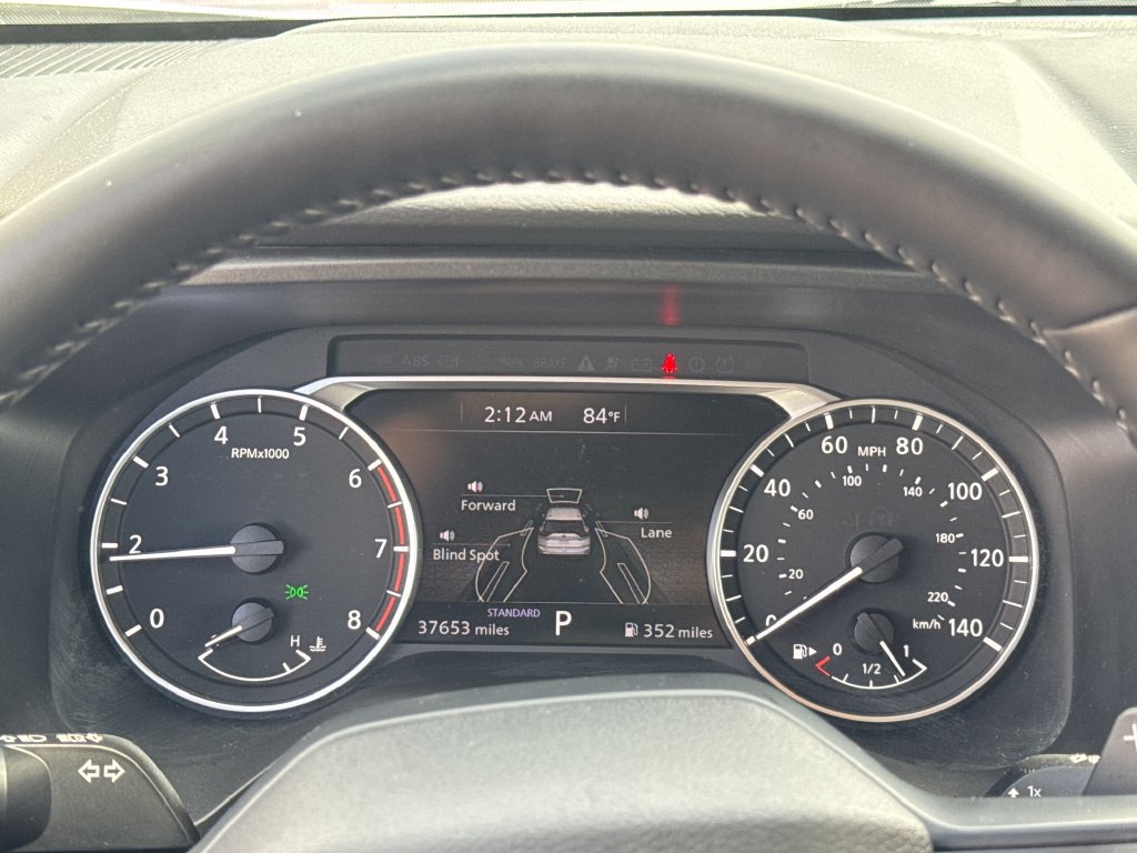 Used 2025 Nissan Rogue SV FWD image 16