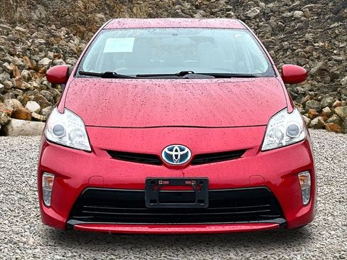 Used 2015 Toyota Prius Three image 3