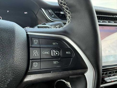 Certified 2024 Jeep Grand Cherokee Limited w/ Luxury Tech Group II image 22