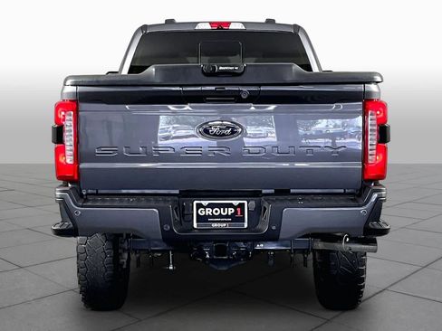 Used 2023 Ford F250 Lariat w/ Lariat Ultimate Package AWD/4WD image 5