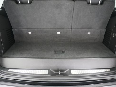 Used 2019 Chevrolet Tahoe Premier AWD/4WD image 29