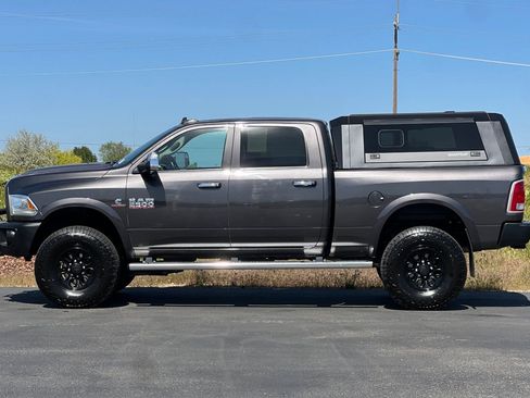 Used 2016 RAM 2500 Laramie w/ Snow Chief Group AWD/4WD image 7