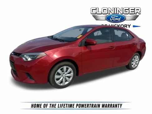 Used 2016 Toyota Corolla LE FWD image 1