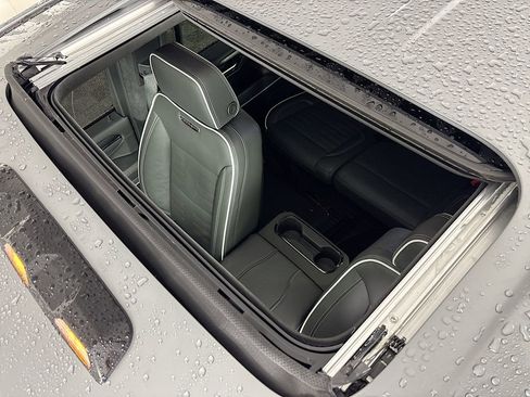 Used 2025 GMC Sierra 2500 AT4X image 26