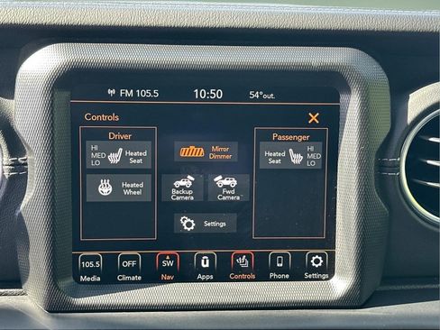 Used 2021 Jeep Wrangler Unlimited Sahara w/ Cold Weather Group AWD/4WD image 24