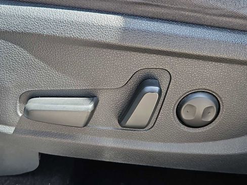 Certified 2023 Hyundai Santa Fe SEL AWD/4WD image 17