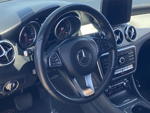 Used 2020 Mercedes-Benz GLA 250 image 20