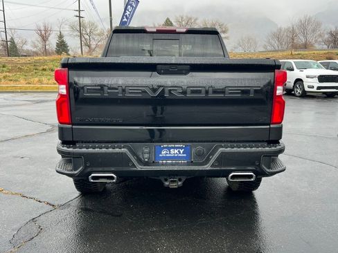 Used 2021 Chevrolet Silverado 1500 LT Trail Boss image 12