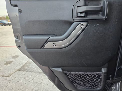 Used 2017 Jeep Wrangler Unlimited Sport w/ Quick Order Package 24S image 14