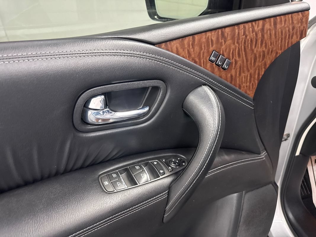 Used 2018 Nissan Armada SL w/ Moonroof Package AWD/4WD image 10