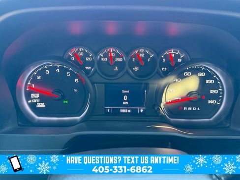 Used 2024 Chevrolet Silverado 1500 Custom w/ Dark Appearance Package image 6