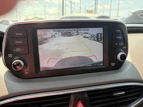 Used 2019 Hyundai Santa Fe SE FWD image 11