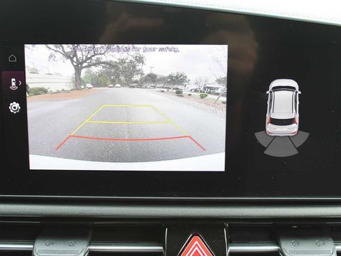 New 2025 Kia Niro EX image 41