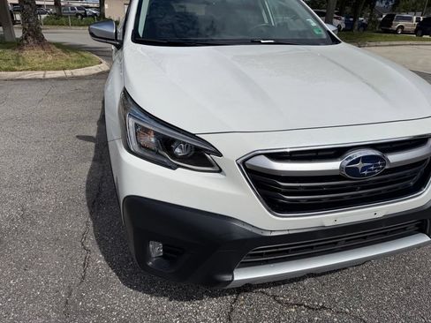 Used 2022 Subaru Outback Touring AWD/4WD image 15