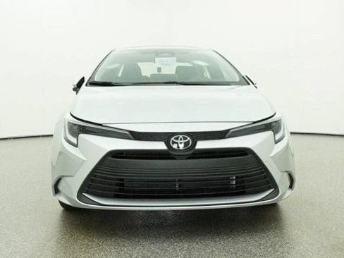 New 2026 Toyota Corolla Hybrid Sedan FWD image 31