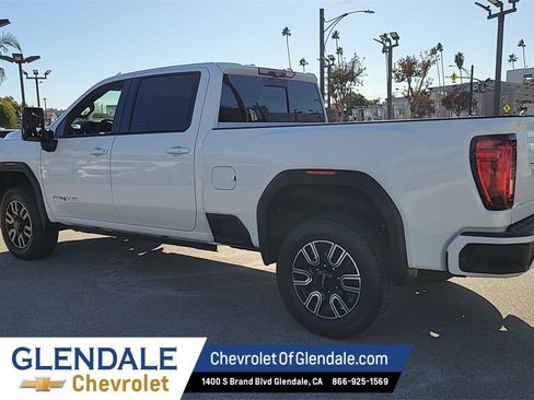 Used 2021 GMC Sierra 2500 AT4 w/ AT4 Premium Plus Package image 6