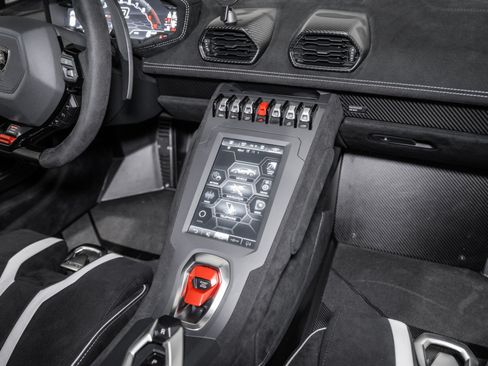 Used 2023 Lamborghini Huracan STO RWD image 26