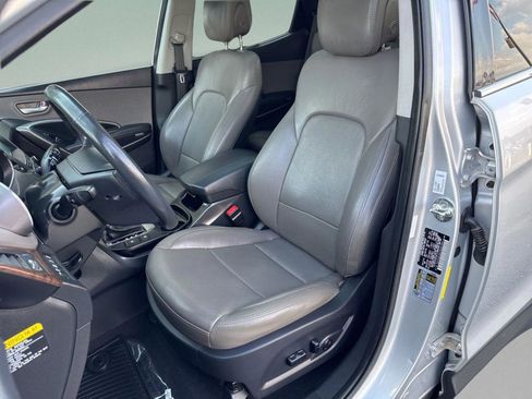 Used 2018 Hyundai Santa Fe Sport w/ 2.4L Tech Package 04 image 9