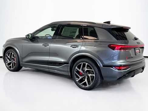 New 2027 Audi SQ6 e-tron Premium Plus image 7