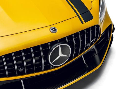 Used 2020 Mercedes-Benz AMG GT R image 19